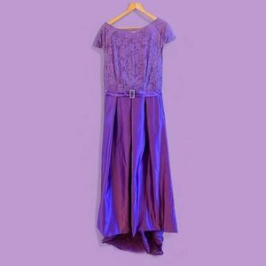 NWT Purple Mother of the Bride Lace Top Button Up Back Long Formal Dress-Size 14